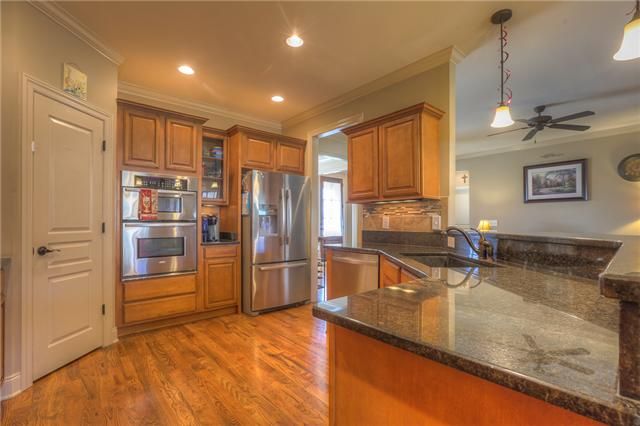 3003 Melville Ct, Spring Hill, TN 37174