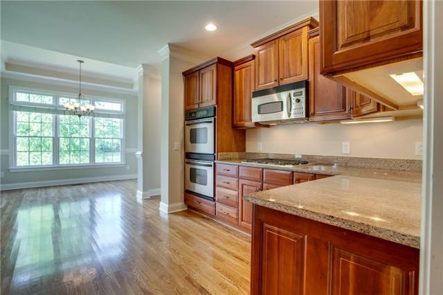 907 Sunwater Cv, Franklin, TN 37064