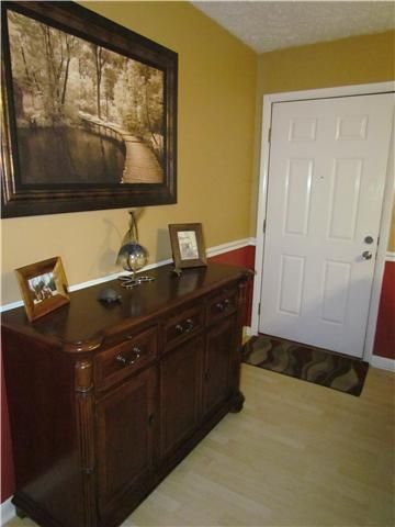 7415 Roundtree Ave, Murfreesboro, TN 37129