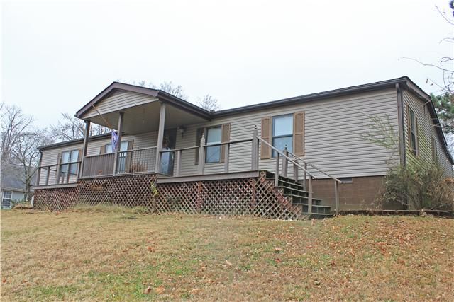 608 W College St, Dickson, TN 37055