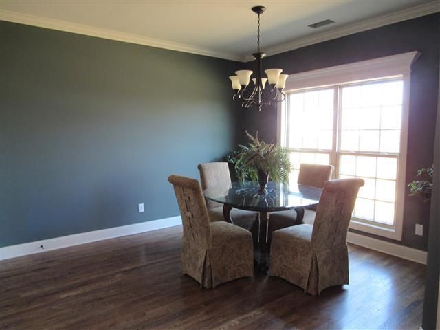 1124 Rivercrest, Murfreesboro, TN 37129