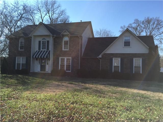 807 Regal Dr, Murfreesboro, TN 37129