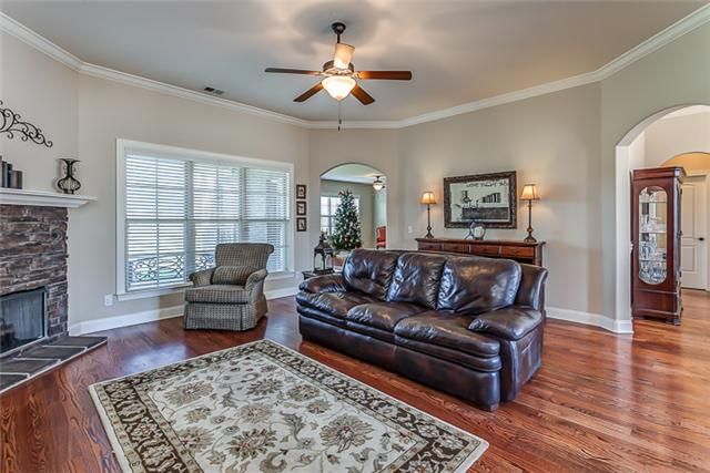 111 Nogs Gdn, Hendersonville, TN 37075