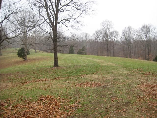 480 Temple Rd, Ashland City, TN 37015