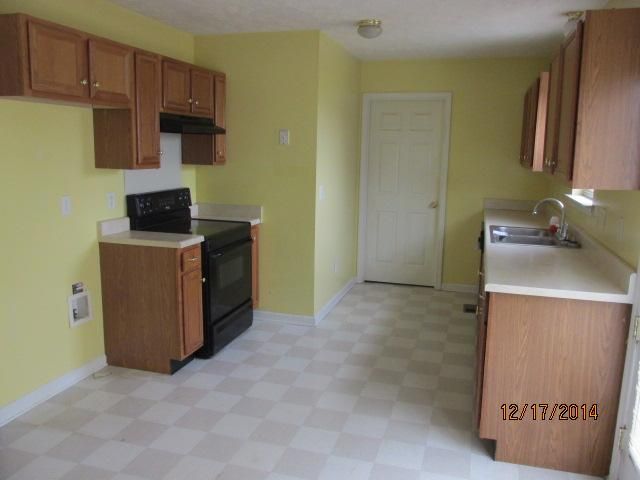 8741 Burleson Ln, Murfreesboro, TN 37129