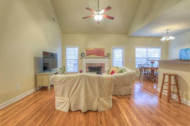1182 Cynthia Ln, Spring Hill, TN 37174
