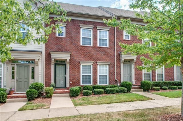 902 Tote Ln, Nashville, TN 37211
