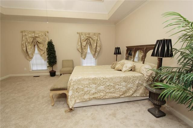 1816 Lawnview Pt, Mount Juliet, TN 37122