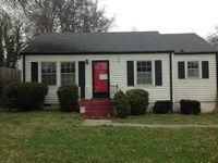1065 Horseshoe Dr, Nashville, TN 37216