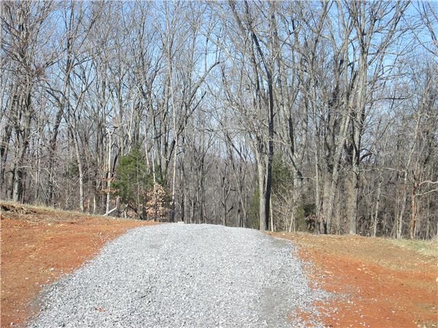 29 Battle Creek Rd, Springfield, TN 37172