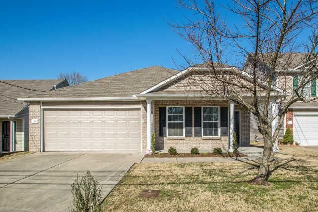 529 Ewing Dr, Nashville, TN 37207