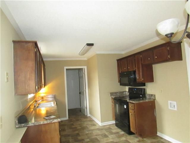 125 W Monterey Ct, Murfreesboro, TN 37127