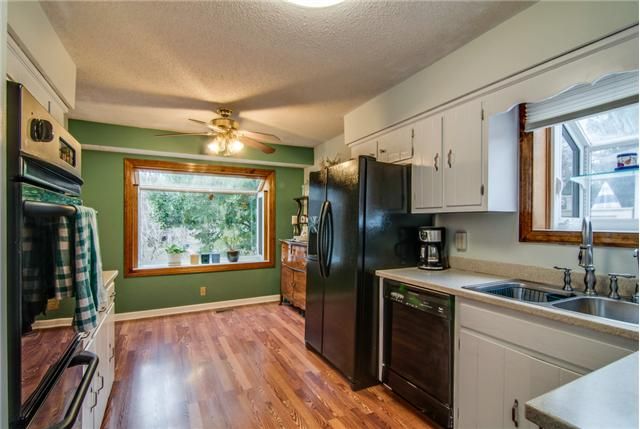 548 Bluewater Dr, Nashville, TN 37217
