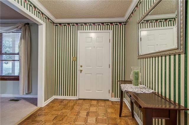 548 Bluewater Dr, Nashville, TN 37217