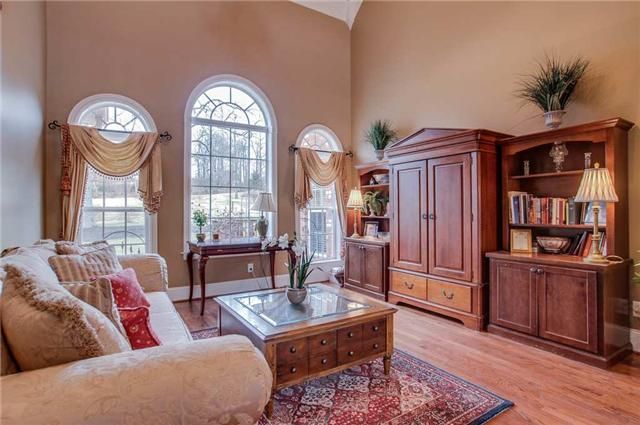 1089 Watkins Creek Dr, Franklin, TN 37064
