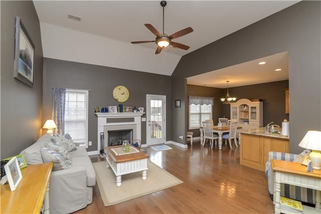 1243 Bothwell Pl, Gallatin, TN 37066