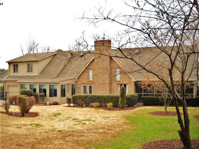 1606 Glenhaven Dr, Murfreesboro, TN 37130