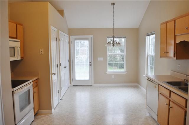 251 Meigs Dr, Murfreesboro, TN 37128