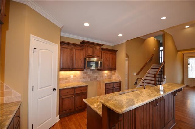 698 Scottland Trace #100, Mount Juliet, TN 37122