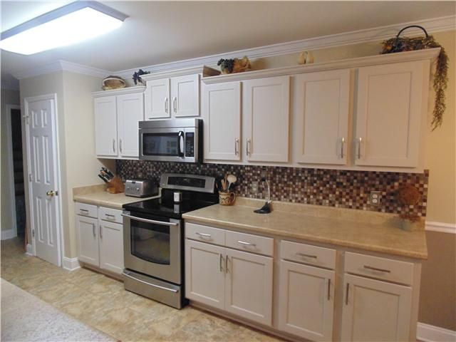 2331 Amber Glen Dr, Murfreesboro, TN 37128