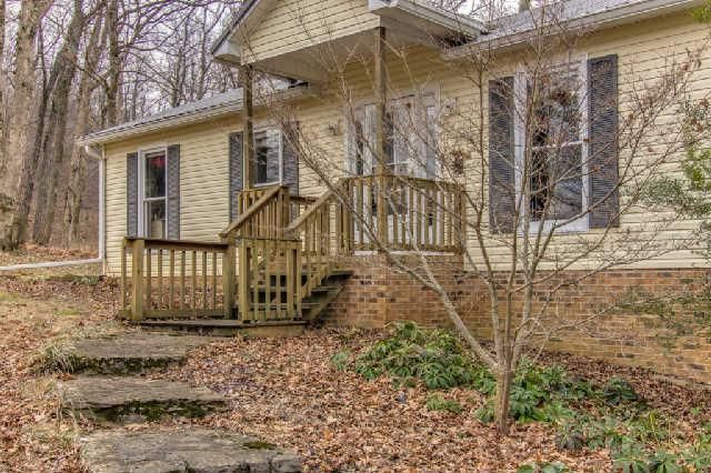 4398 Dugger Rd, Culleoka, TN 38451