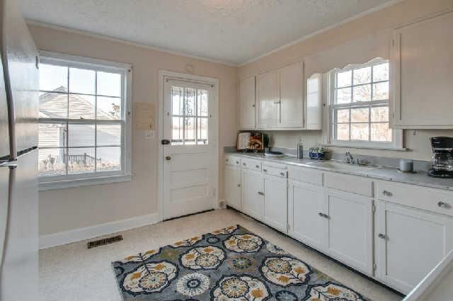424 Croley Dr, Nashville, TN 37209