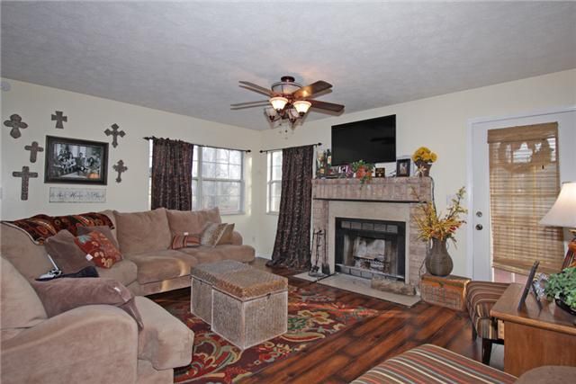 3330 Ott Wilson Rd, Springfield, TN 37172