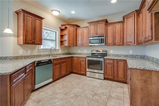 109 Silverstone Ln, Mount Juliet, TN 37122