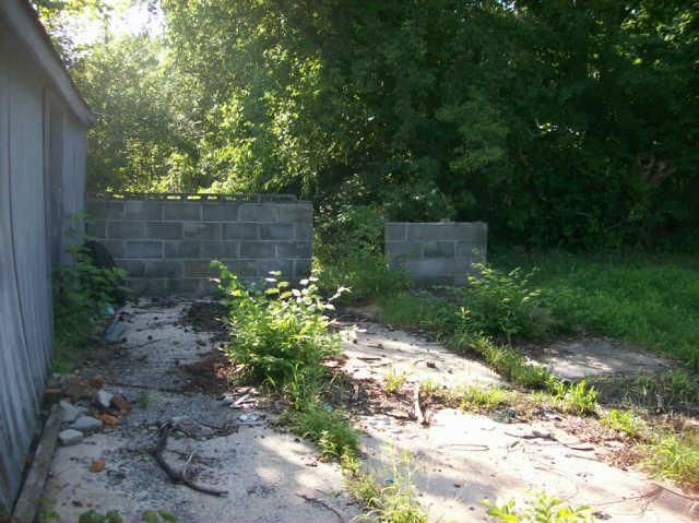 2104 S Main St, Springfield, TN 37172