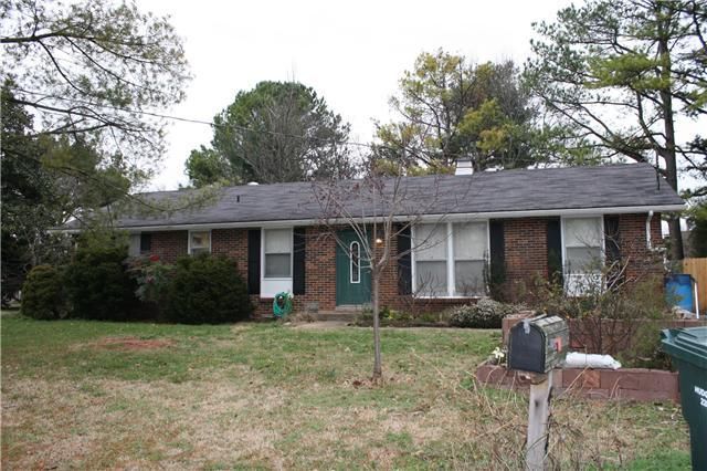 404 Sierra Ct, Old Hickory, TN 37138