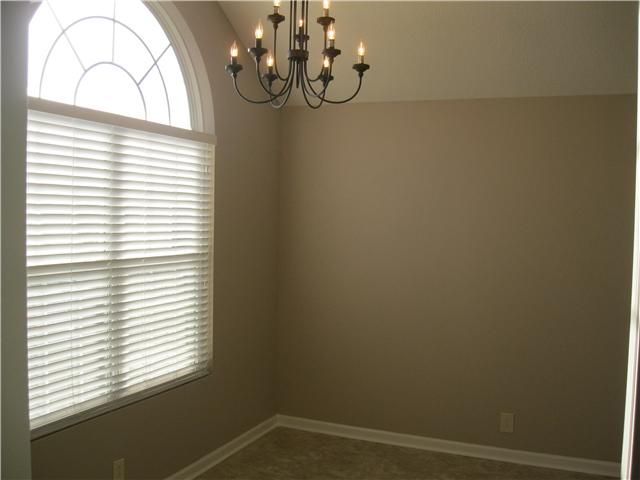 5040 Boyd Dr, Murfreesboro, TN 37129