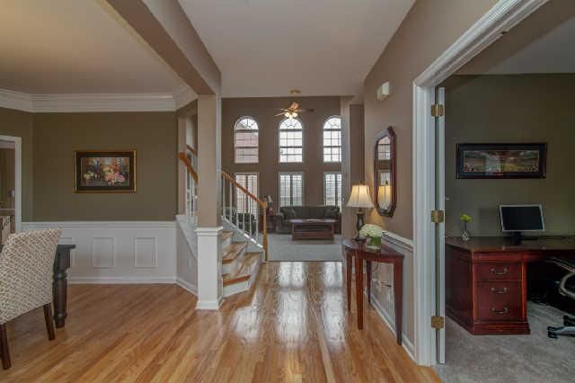 6121 Deerbrook Dr, Nashville, TN 37221
