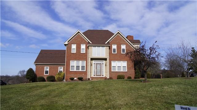 125 Buchanan Cir, Hendersonville, TN 37075
