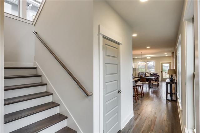 1317 Pennock Ave, Nashville, TN 37207