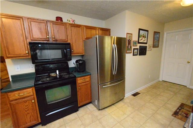 1002 Tyler Ct, Murfreesboro, TN 37130