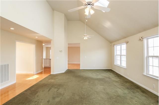 2706 Waywood Dr, Murfreesboro, TN 37128