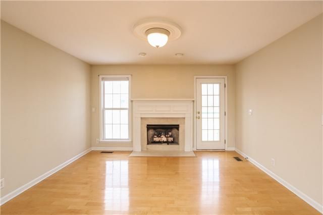 2706 Waywood Dr, Murfreesboro, TN 37128