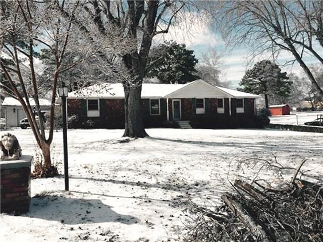 1010 Clearview Dr, Mount Juliet, TN 37122