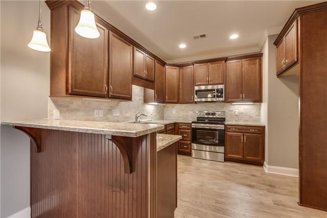 704 Black Colt Dr #13, Murfreesboro, TN 37130