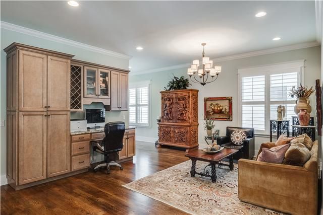 4154 Outer Dr, Nashville, TN 37204