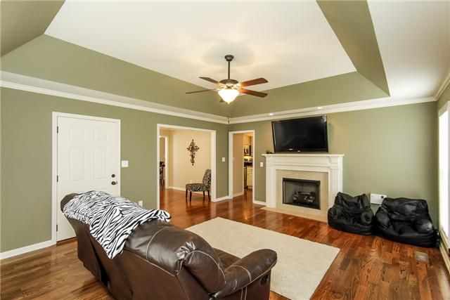 165 Aquinas Ct, Gallatin, TN 37066