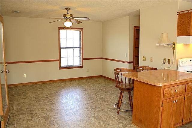5020 Charles Dorris Rd, Springfield, TN 37172