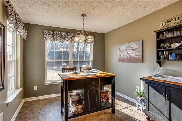 6012 Twin Feather Rn, Spring Hill, TN 37174