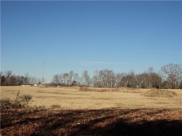 2 Hwy 49e, Springfield, TN 37172
