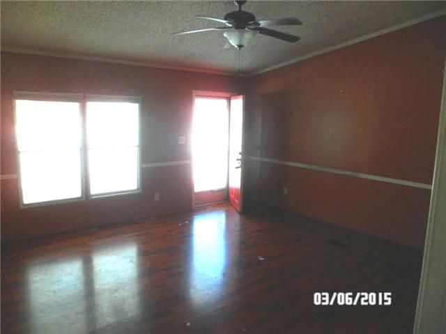 6105 Ebenezer Rd, Greenbrier, TN 37073