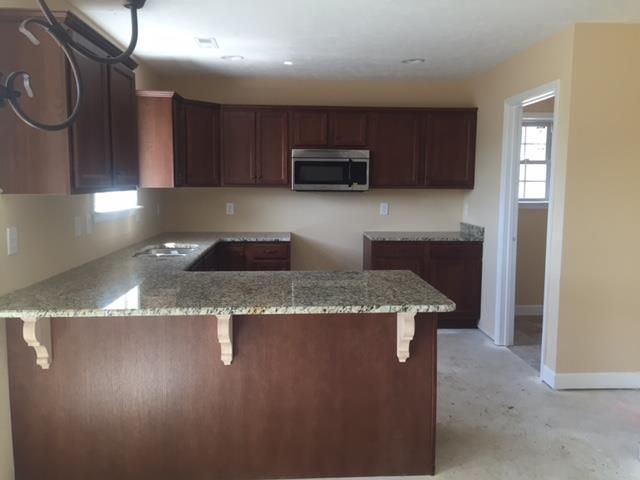 1027 Coral Dr, Murfreesboro, TN 37127