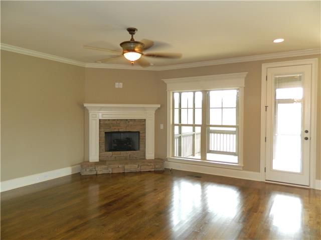 213 Bryson Pl, Mount Juliet, TN 37122