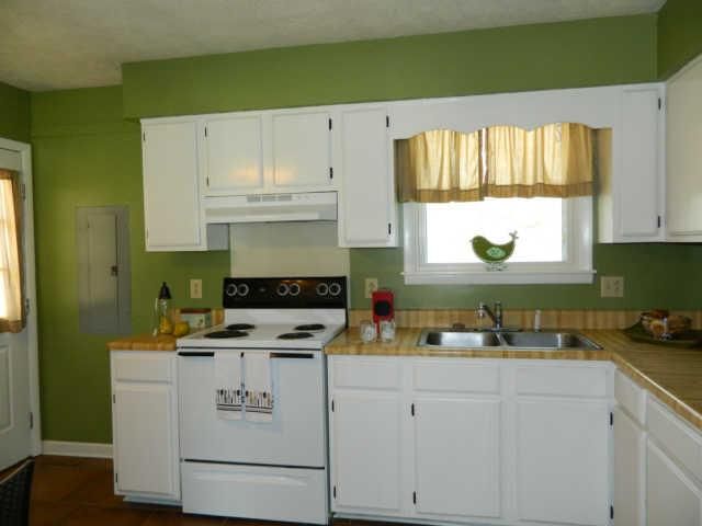 307 Kevin Dr, Dickson, TN 37055