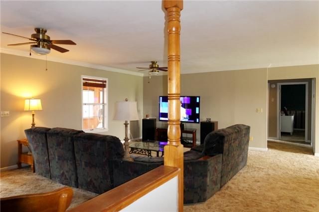3101 Ridge Rd, Cedar Hill, TN 37032