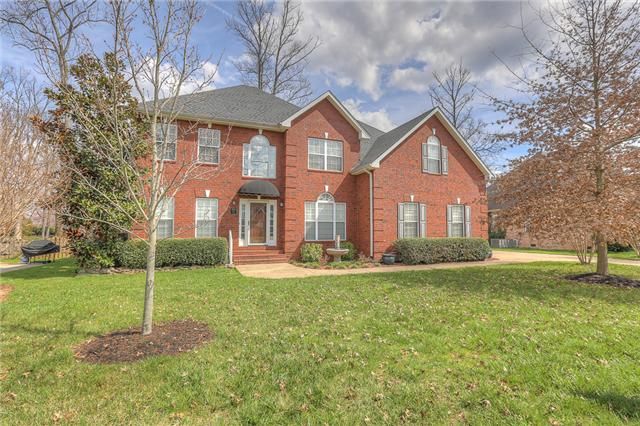 4746 Garcia Blvd, Murfreesboro, TN 37128